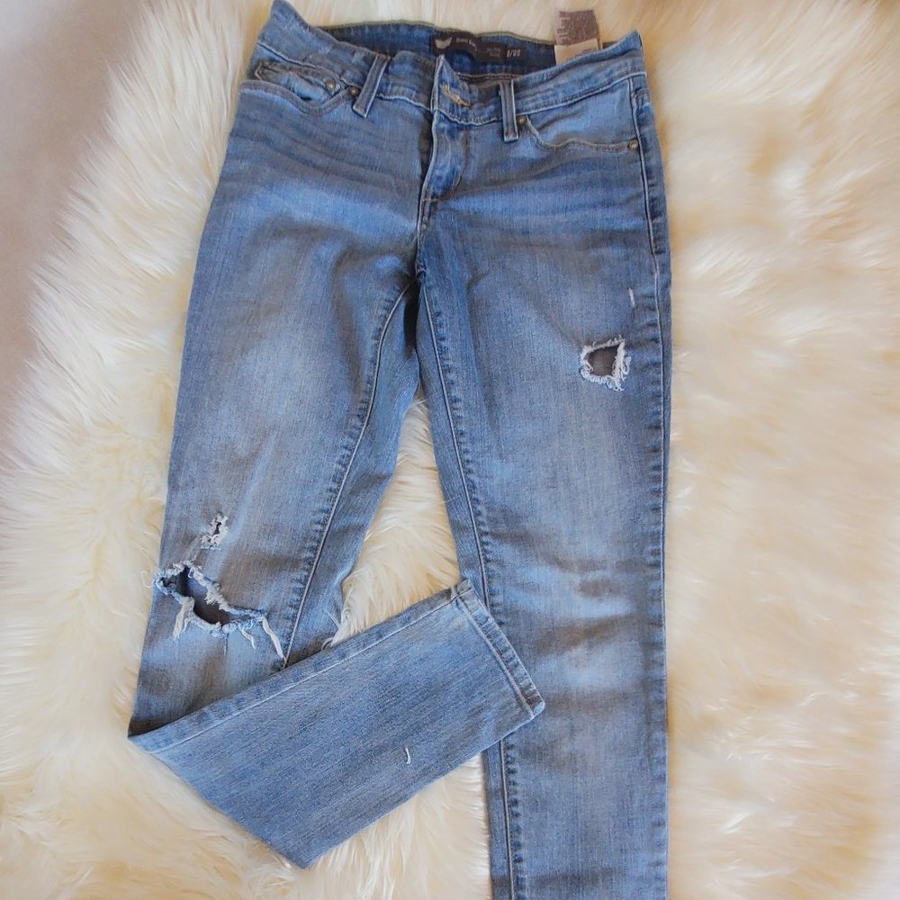 Jeans - Picture 3 of 4